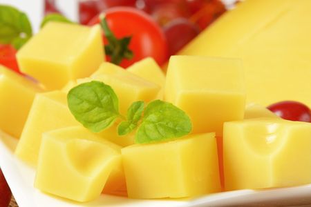 Emmentaler gewürfelt 45%, 10*10mm 10kg